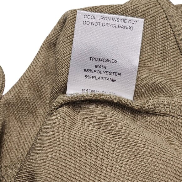 Meshki Jordan Ruched Front V Crop Top Size  Medium Green NWT - Picture 7 of 7